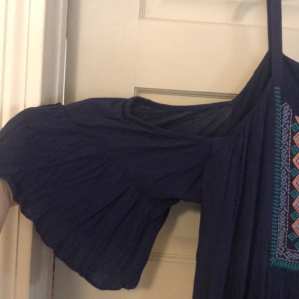 Dress - Picture 4 of 5